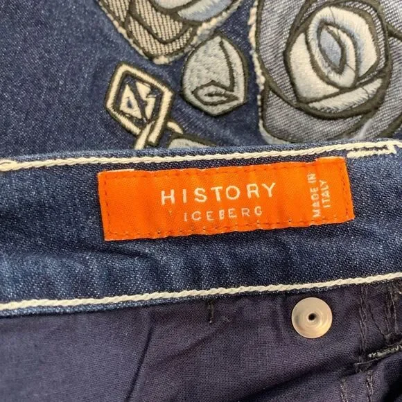 Vintage Design History Iceberg Scooby Blue Jeans with Embroidery - Picture 9 of 16